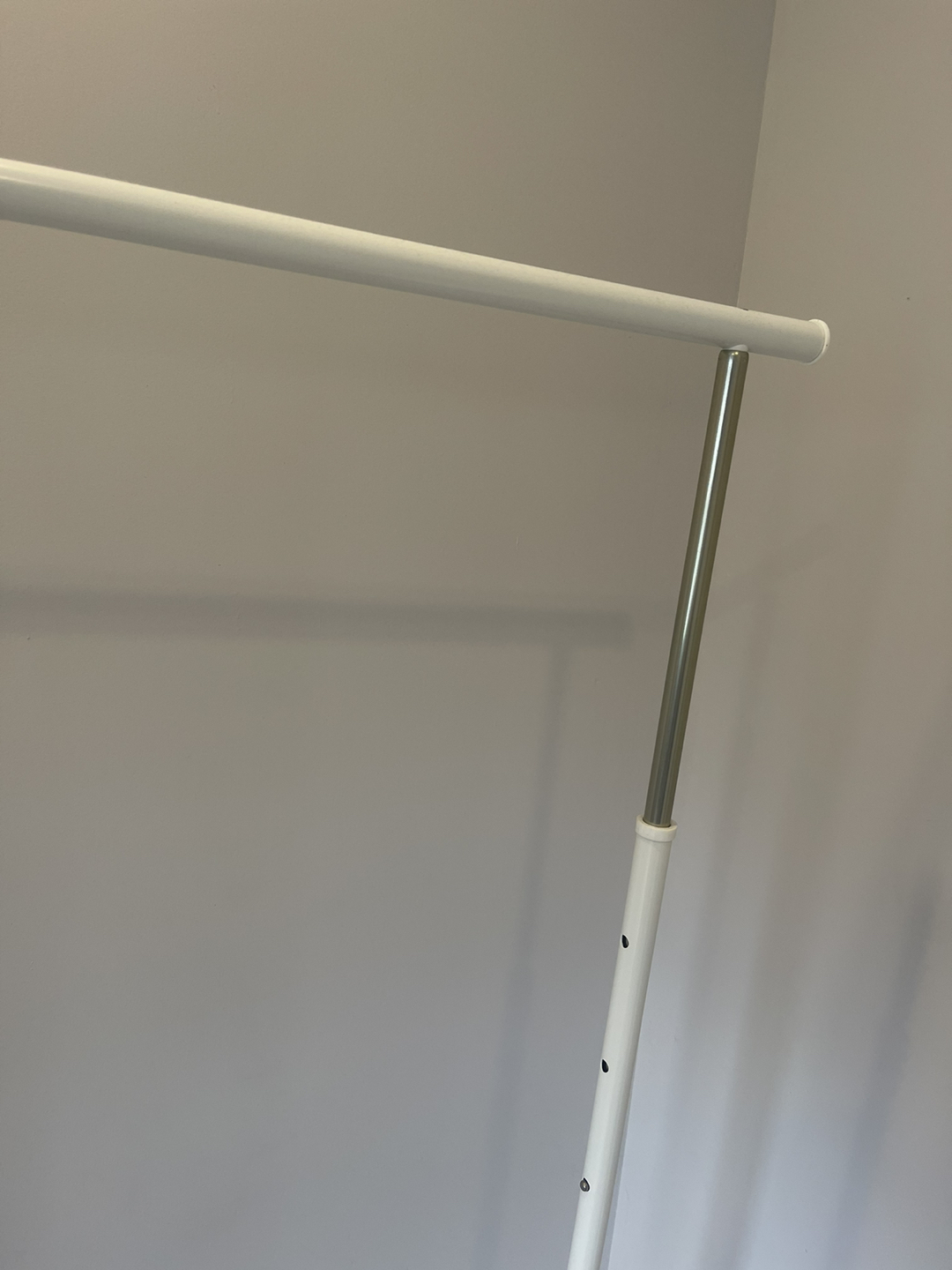 Ikea Rigga Clothes Rack - Moving Sale - photo 4