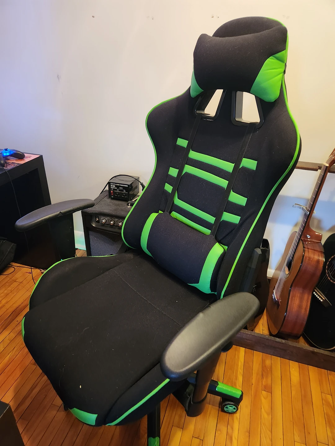 NEED IT GONE BEFORE SATURDAY!!New Ikea Desk + gaming chair - photo 5