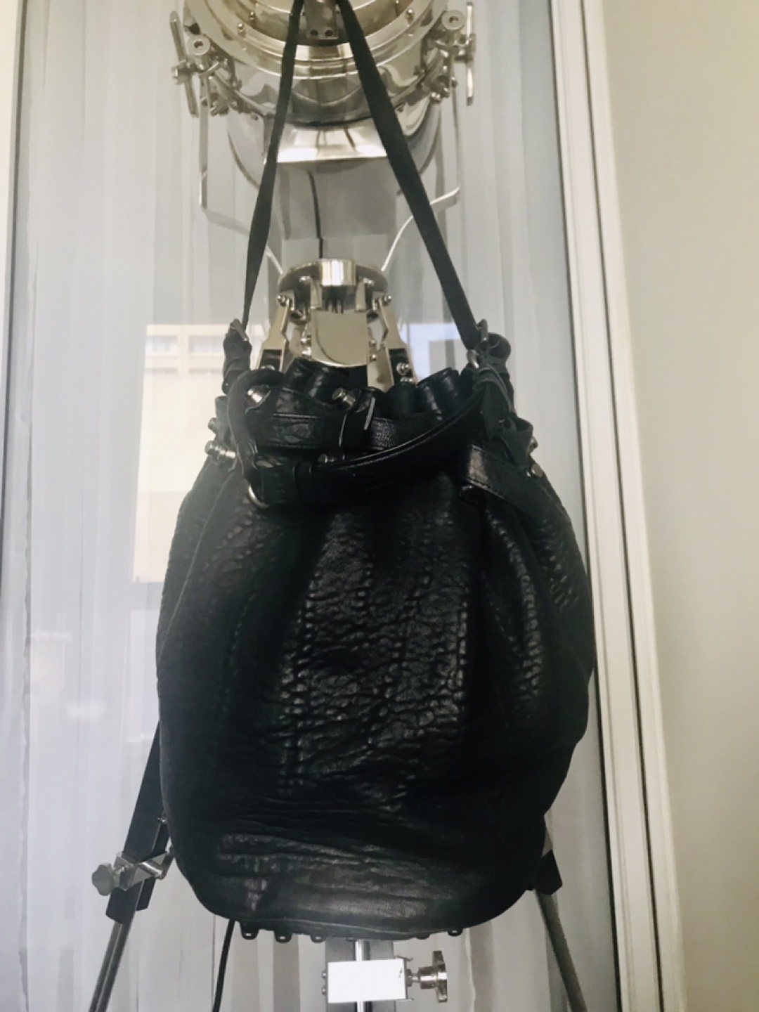 Alexander Wang Diego leather bucket bag M image indicator(2)