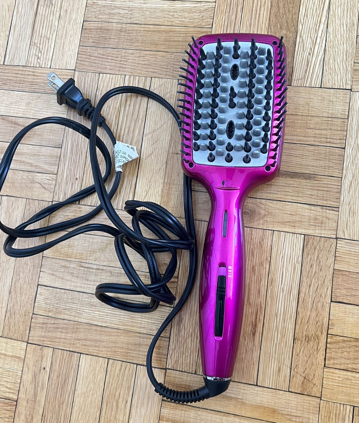 HAIR STRAIGHTENER thumbnail