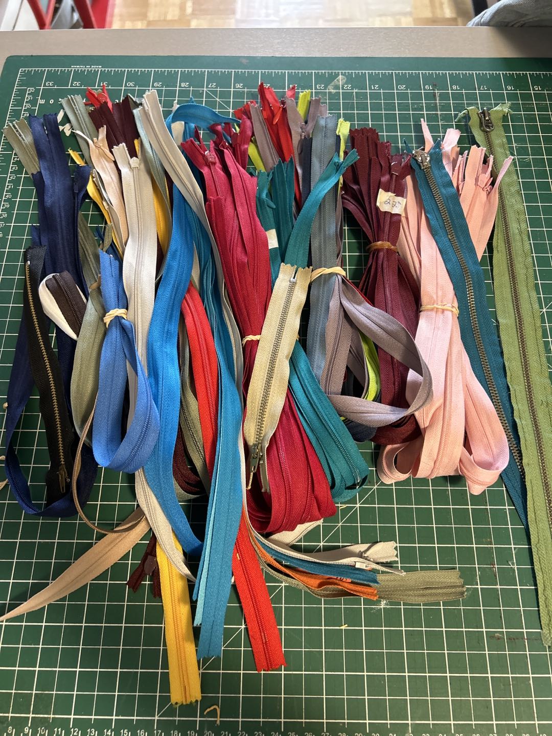 60 + Zippers Colourful thumbnail