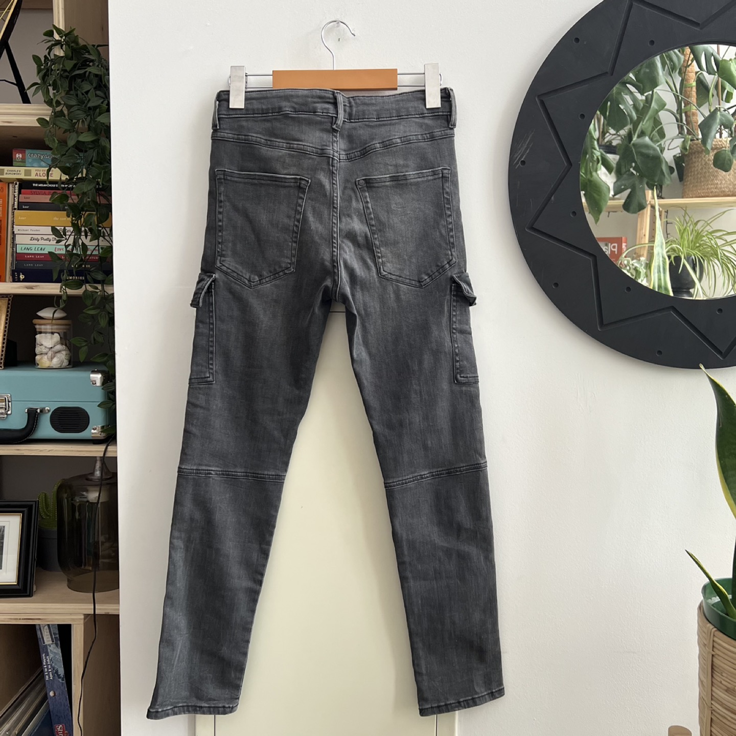 BIG BOY (11-12y) DENIM CARGO - NEVER WORN image indicator(2)