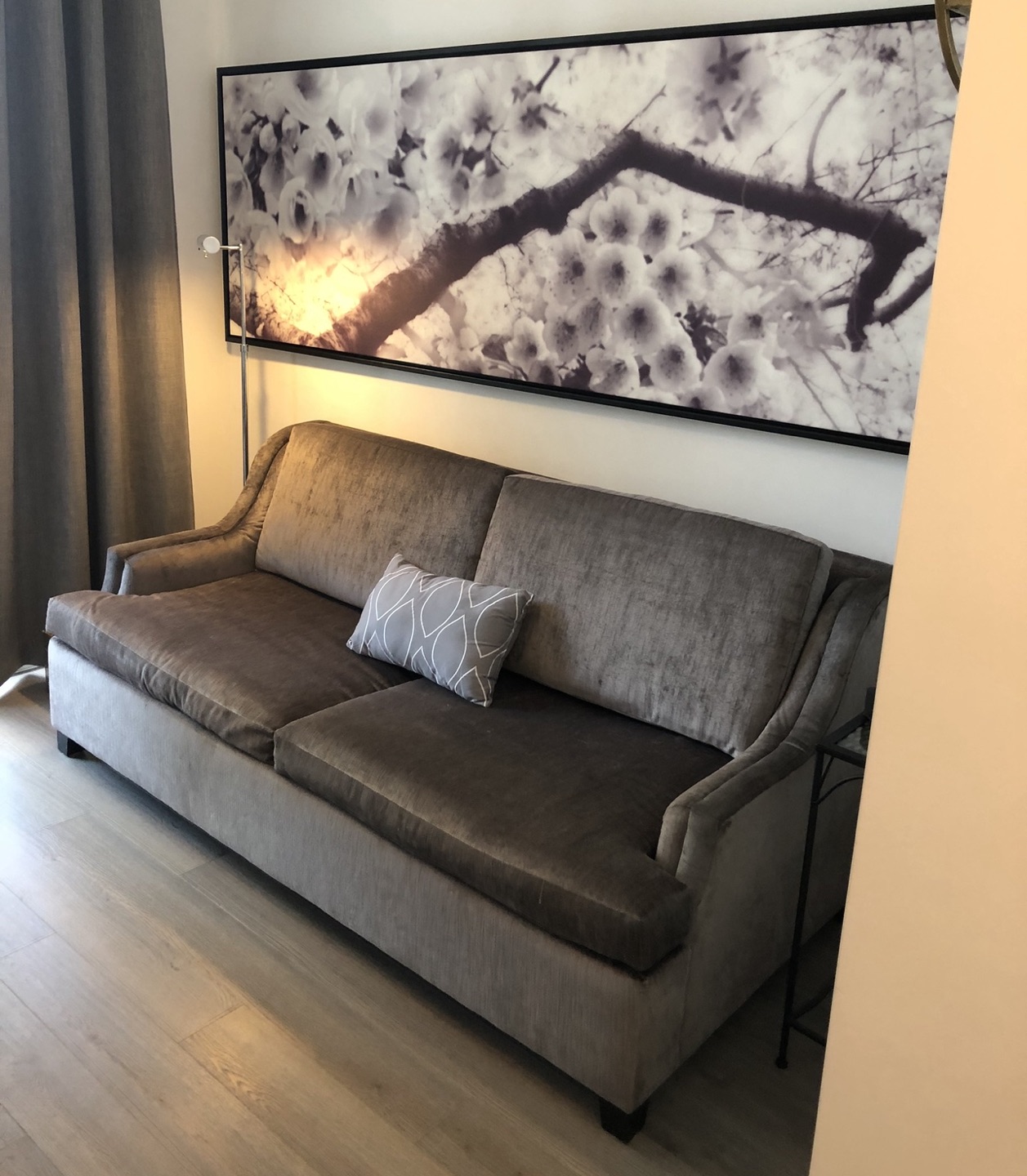 Luxury Pull Out Sofa Bed - photo 3