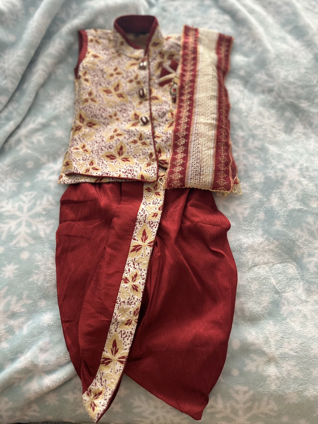 Baby boy 1time used dresses thumbnail