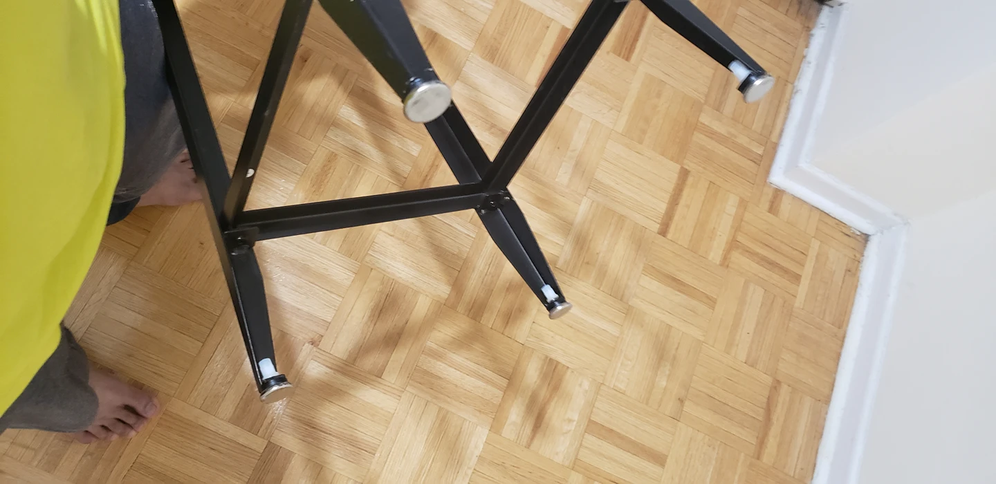 bar table - photo 3