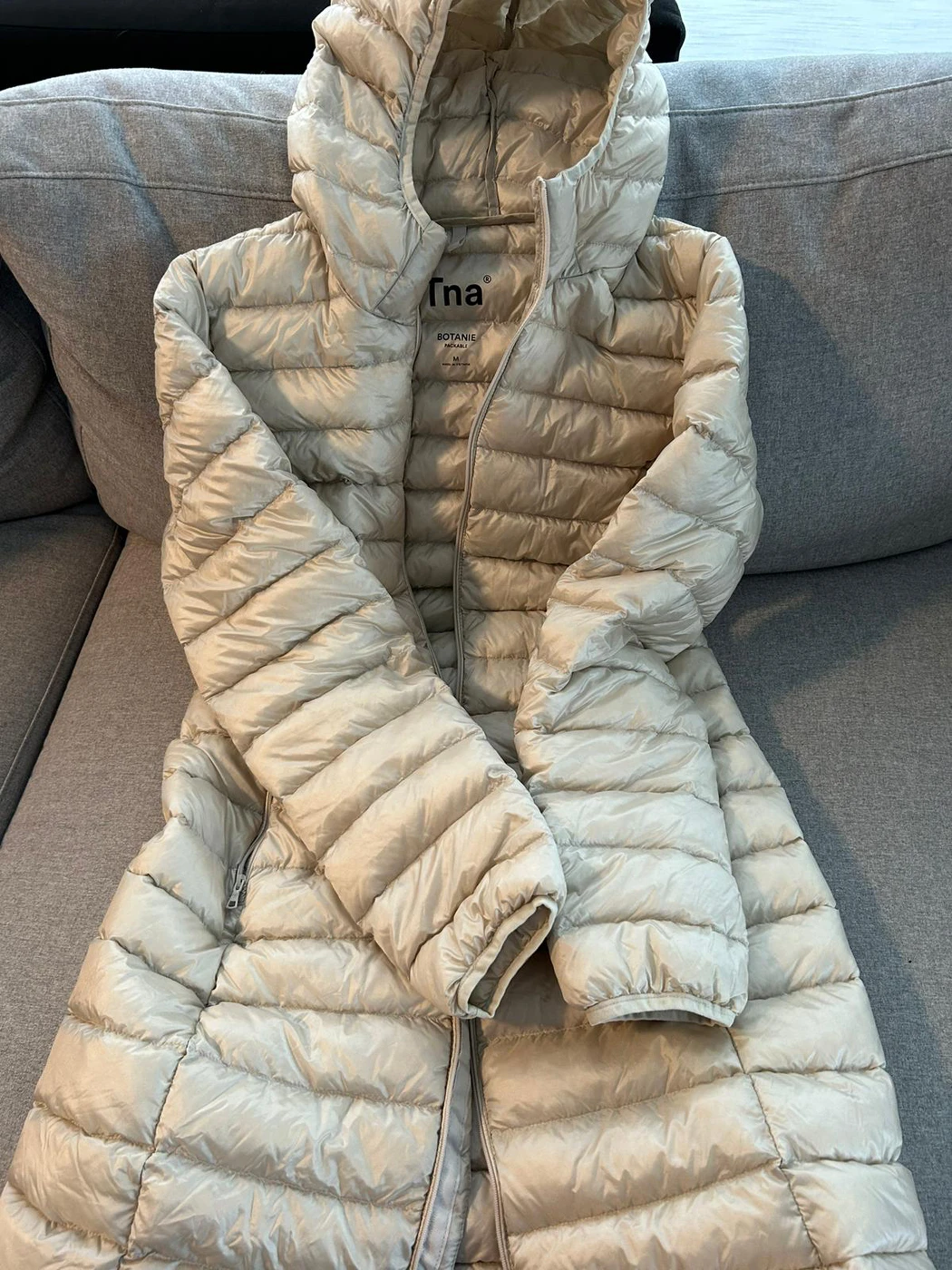 Aritzia Botania Size M thumbnail