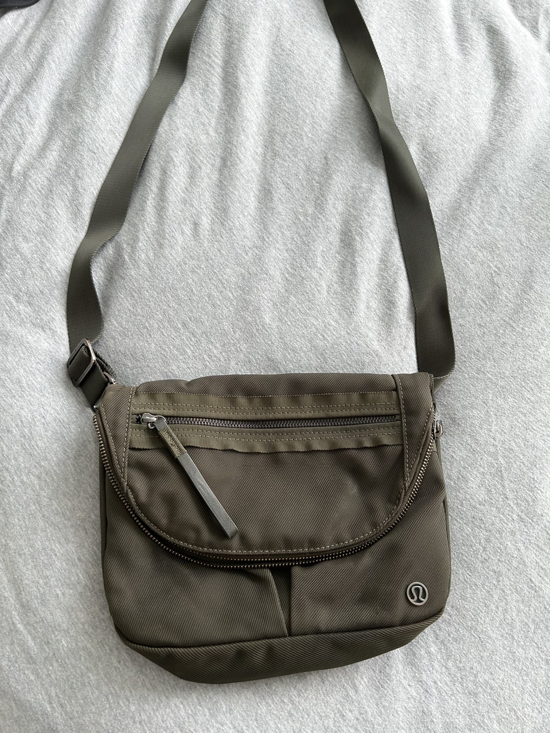 Lululemon crossbody bag