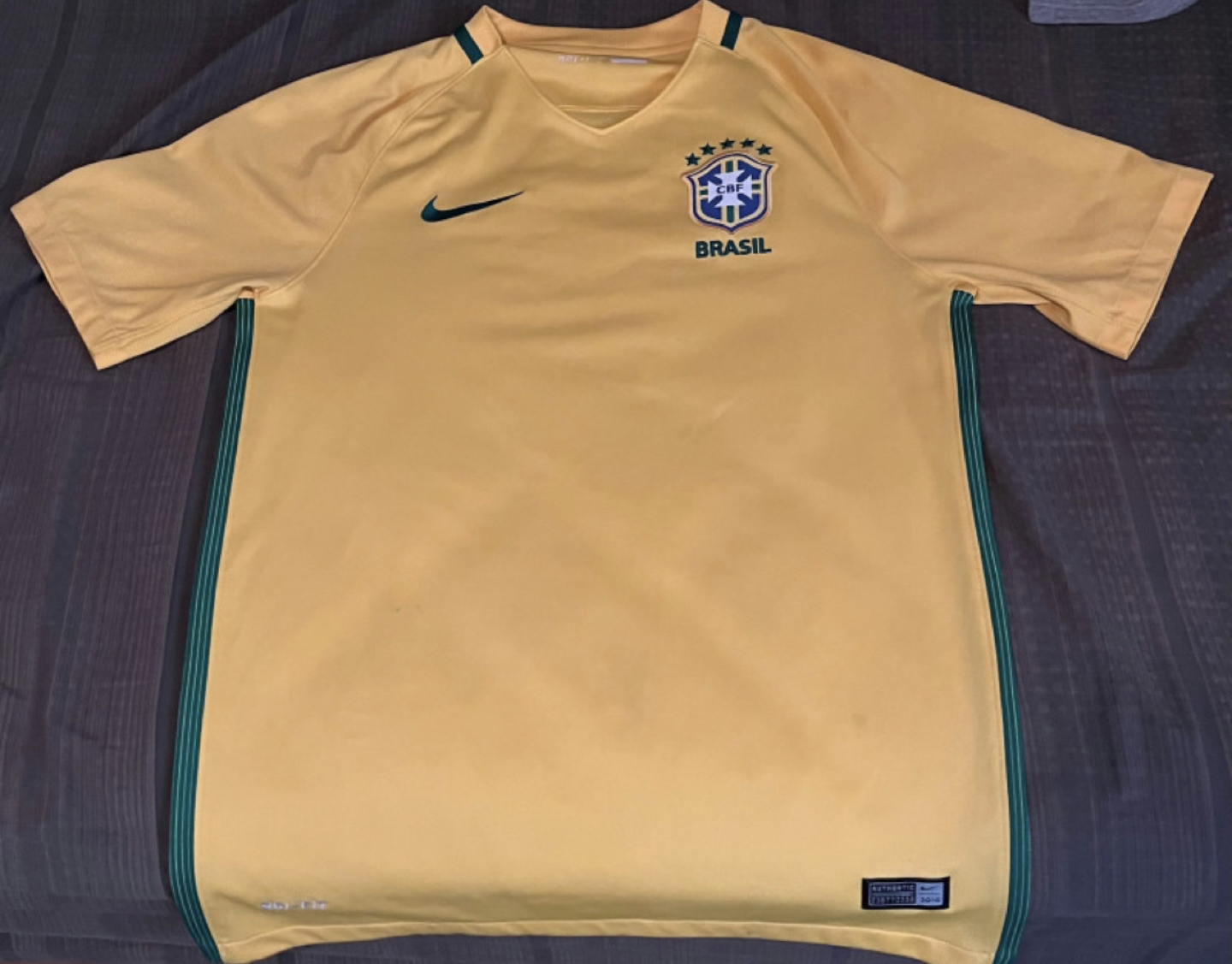 Brazil 2016/17 home soccer jersey thumbnail