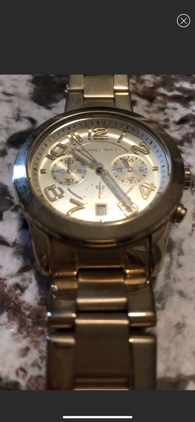 Michael Kors Women's Mercer Gold Stainless-Steel Quartz Watch image indicator(7)