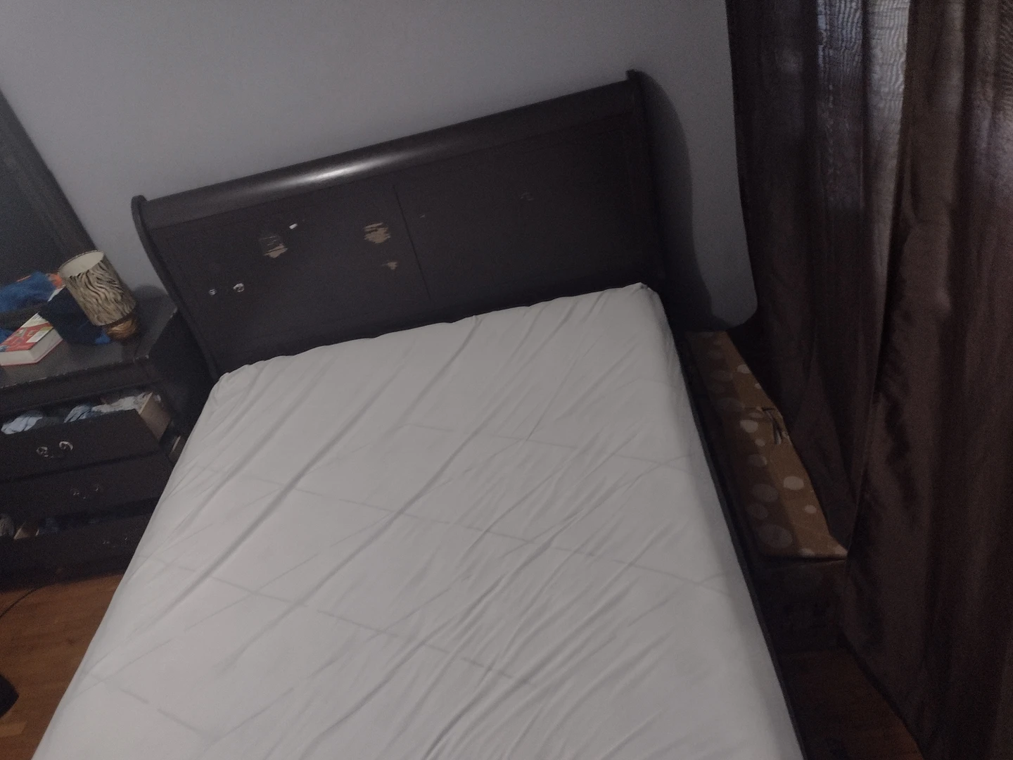 twin bed with mattress - photo 3