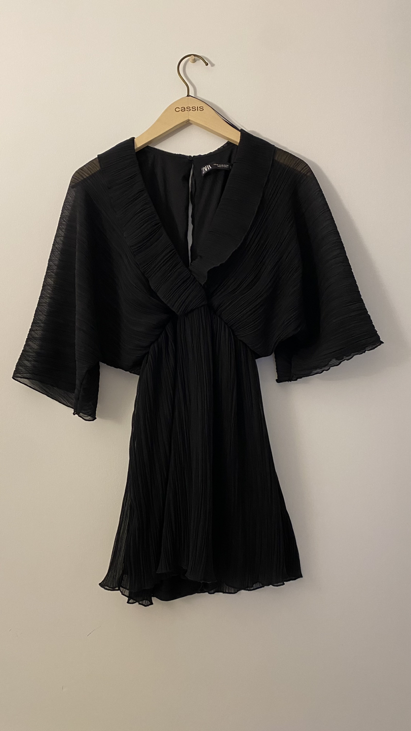 Black shorts dress - photo 4