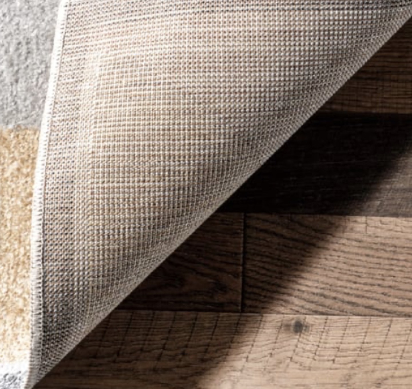 Area rug - photo 5