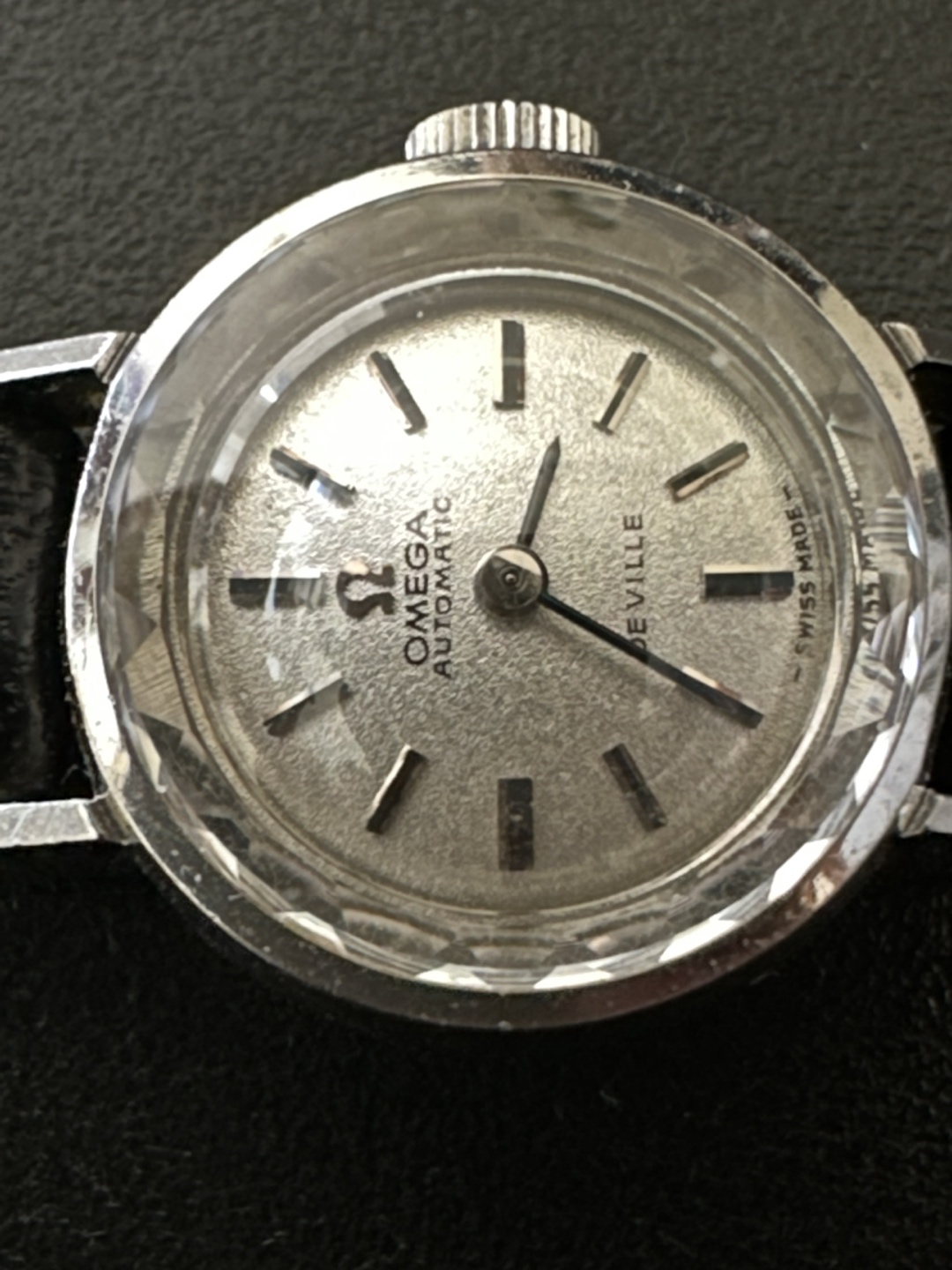 Omega Deville Ladies thumbnail