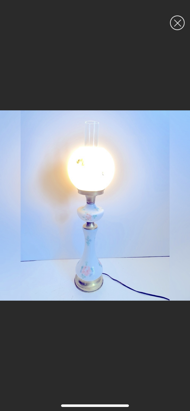 RARE Antique Hurricane Lamp - In Mint Condition! - photo 3