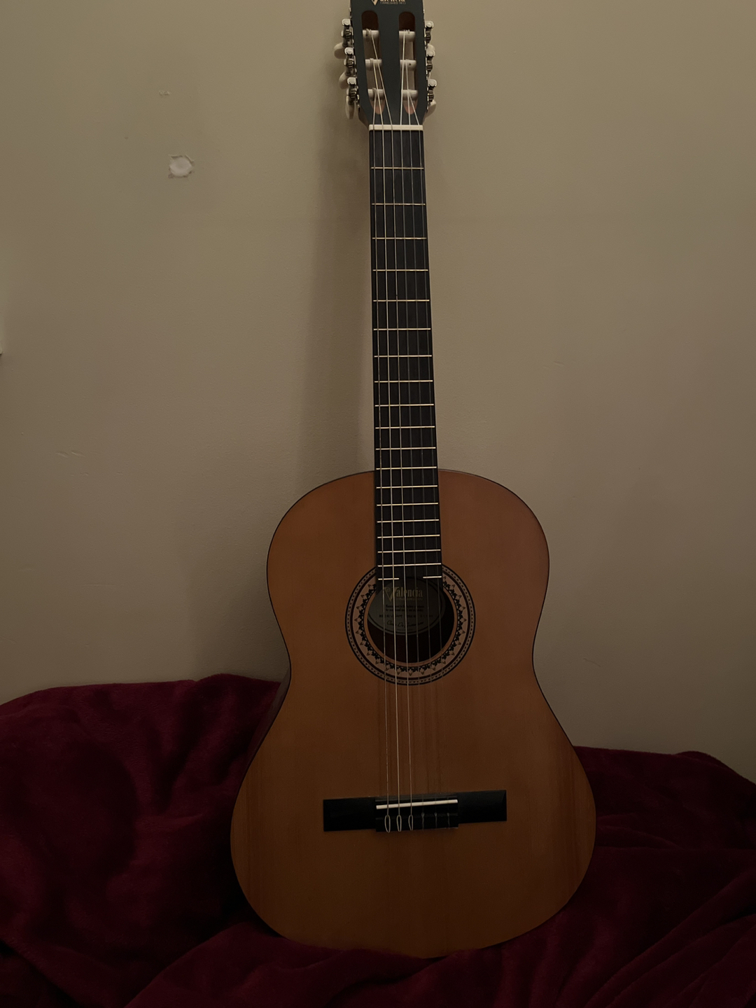 Acoustic guitar thumbnail