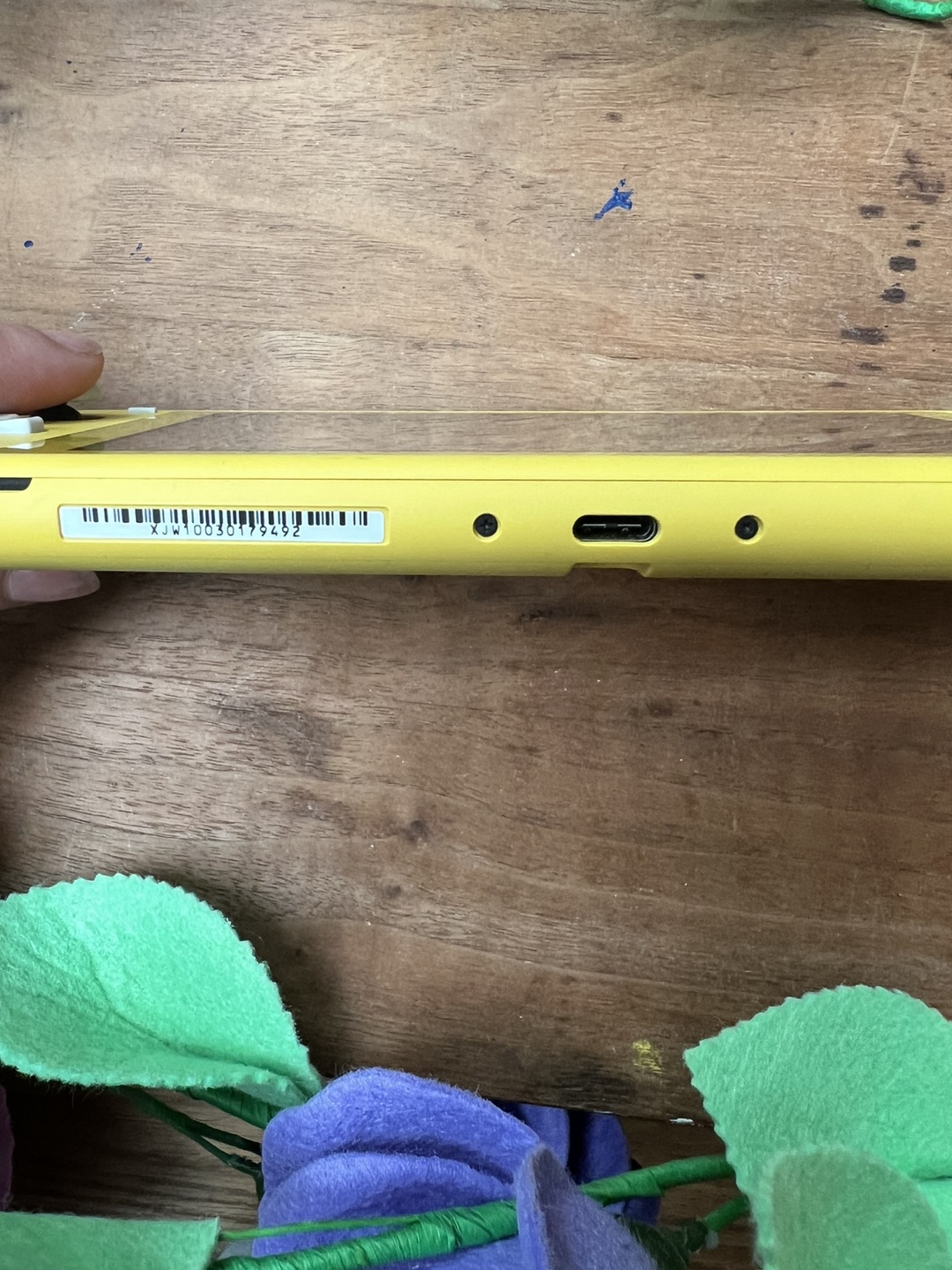 Nintendo Switch Lite - Yellow - photo 3