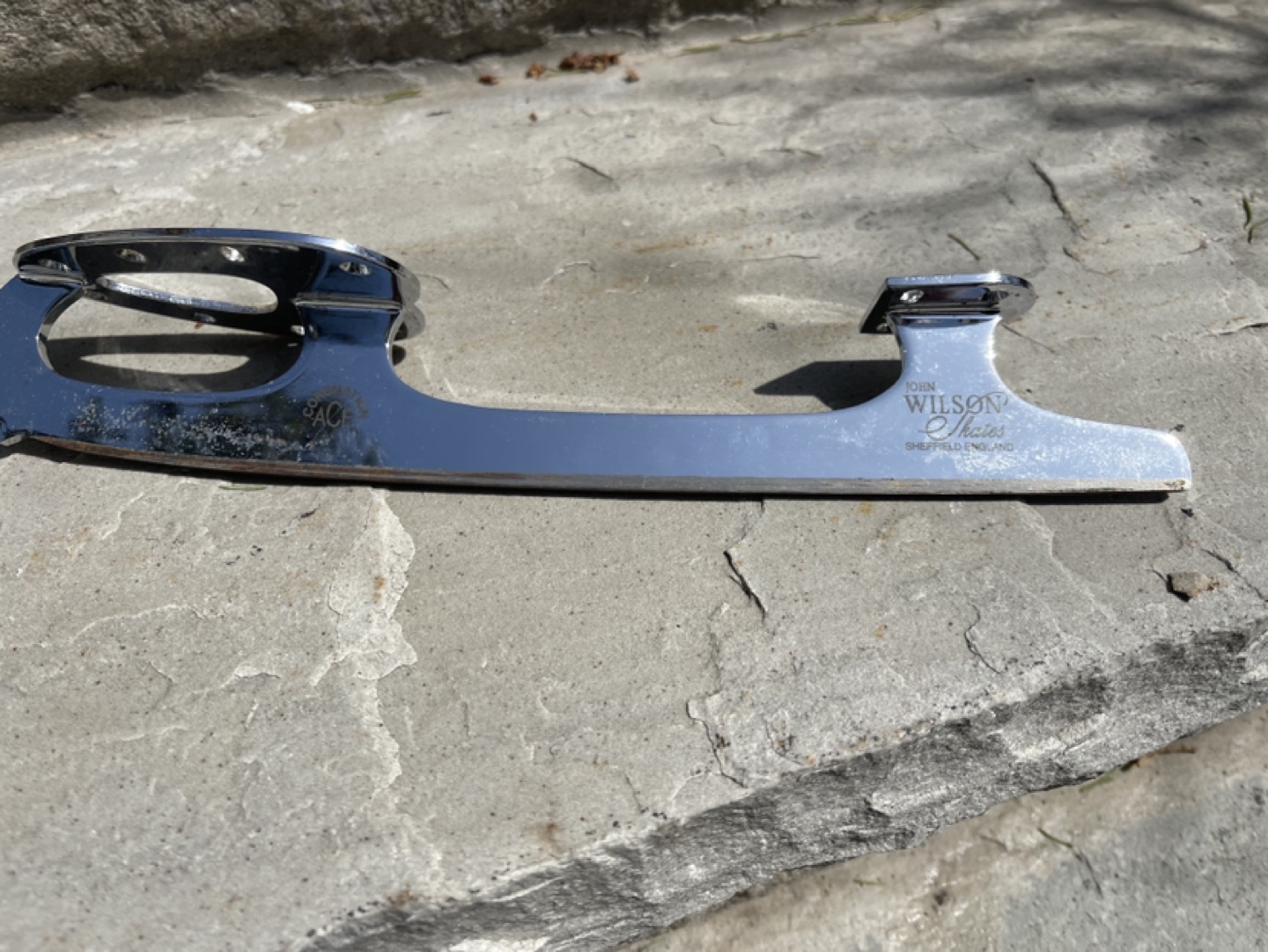 Skate blades