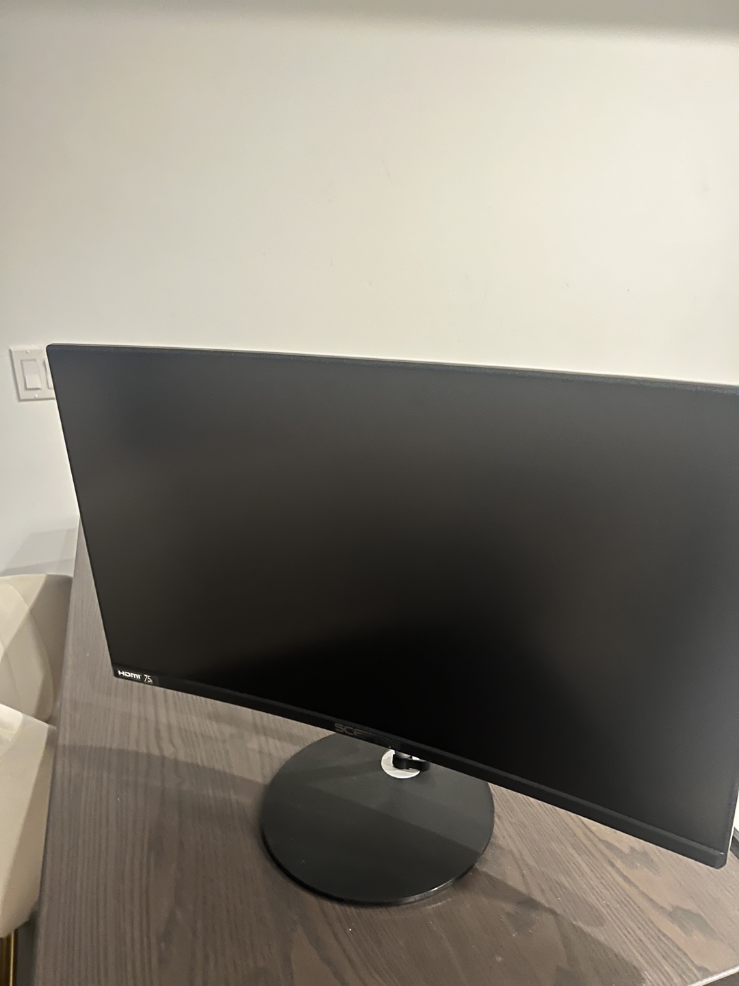 24” screen - screen NOT working. To fix motor or use parts. thumbnail