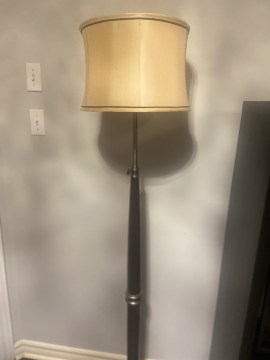 Household furniture and kitchen items - photo 4