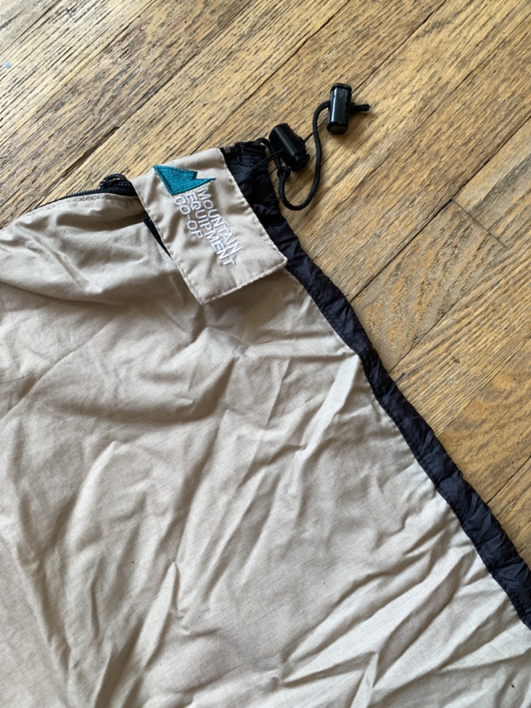 Like NEW ‘Camptrails’ Backpack, Unused sleeping bag, Waterproof. image indicator(9)