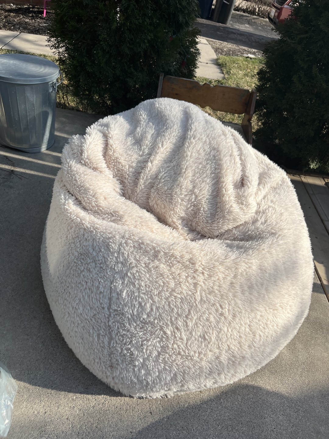 Cream coloured Bean Bag Chair thumbnail