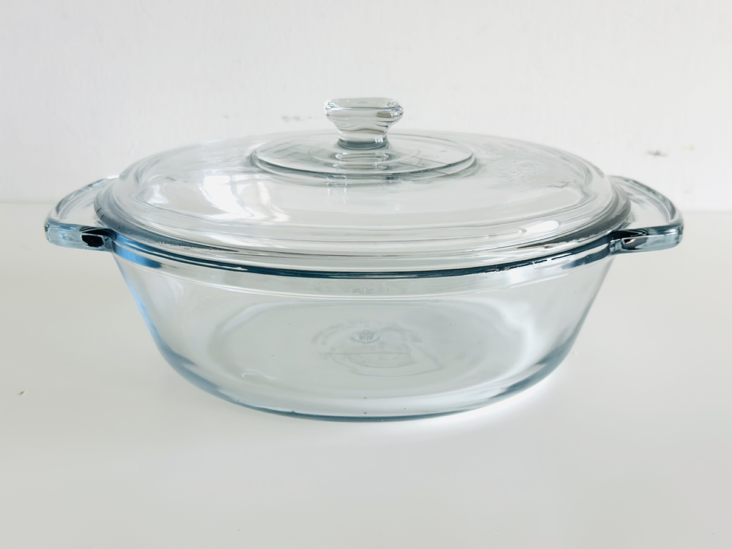 Glass Casserole Dish with cover thumbnail