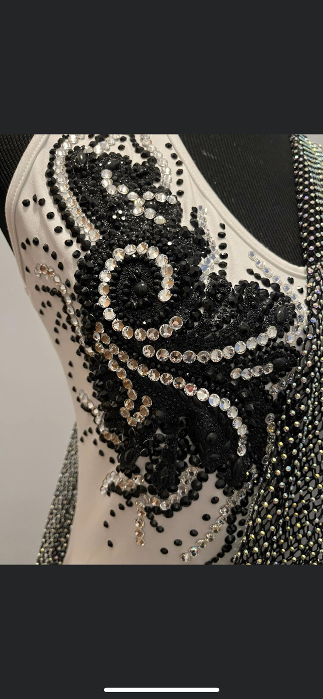 Laura Designs rumba dance outfit. - photo 2