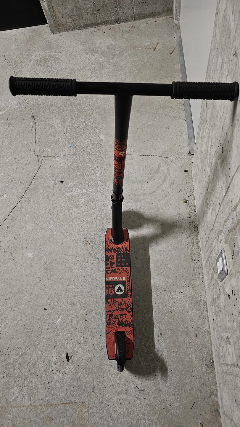 Airwalk Stunt Scooter - photo 2