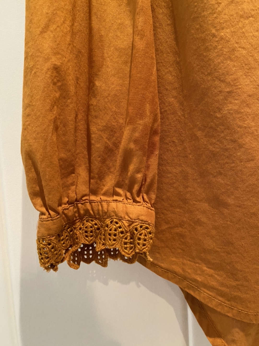 Old Navy lace-trimmed top image indicator(4)