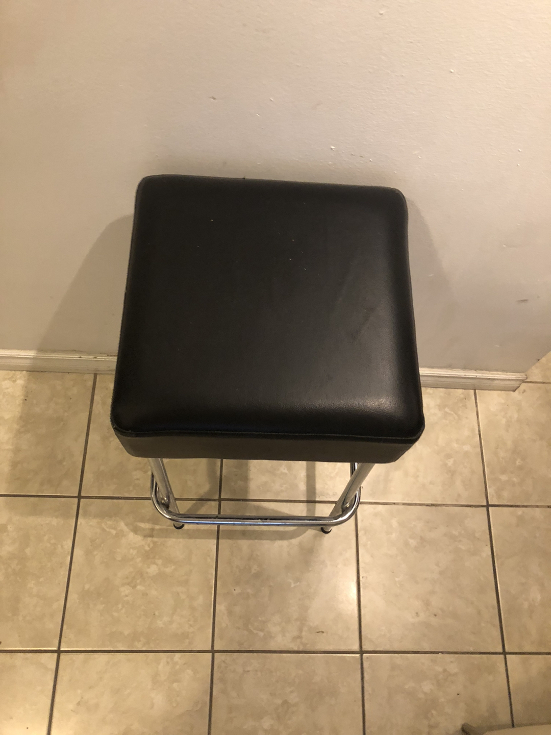 Stool - Faux leather + chrome - photo 3
