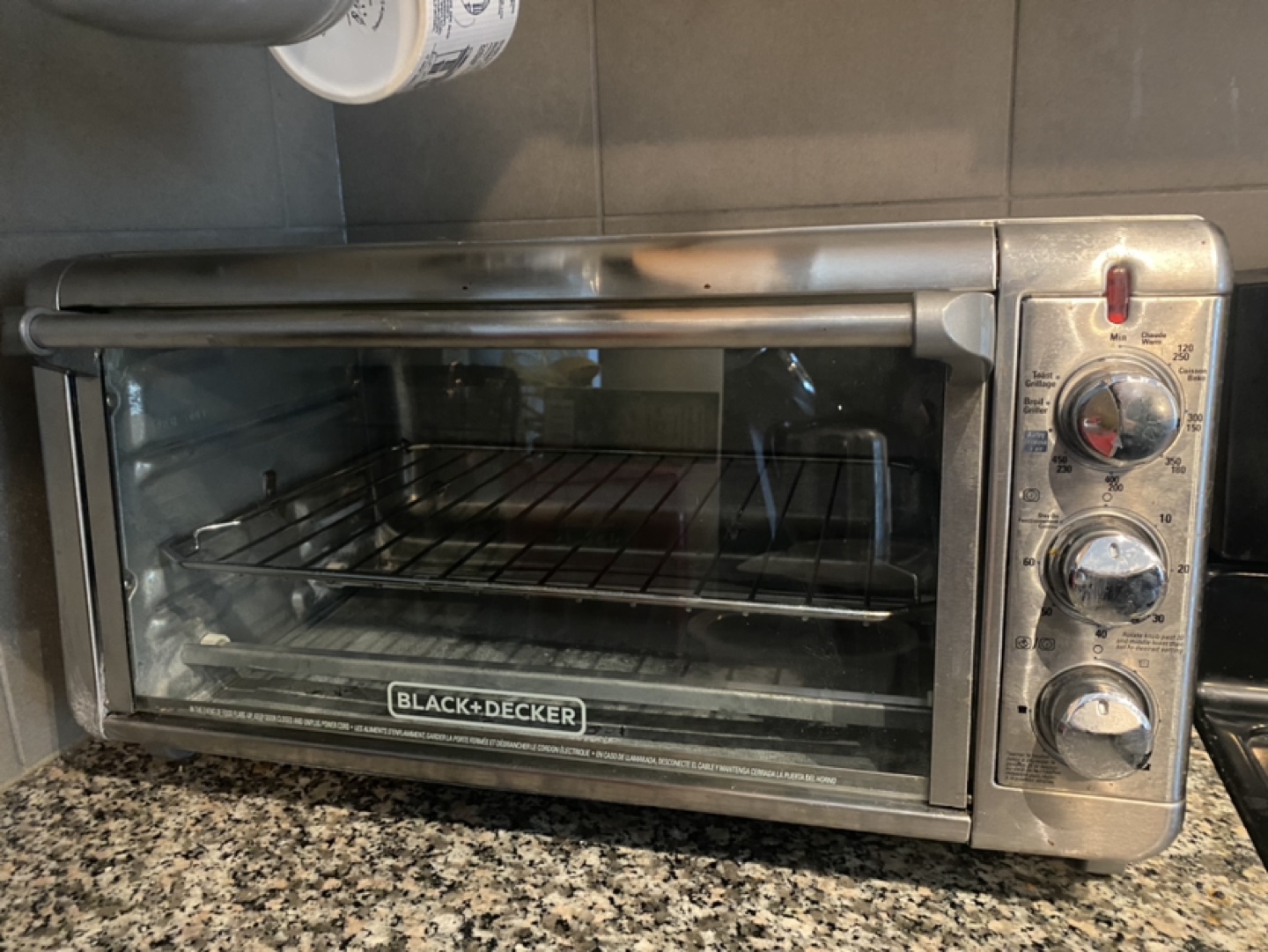 Black And Decker Toaster Oven Air fryer - photo 2