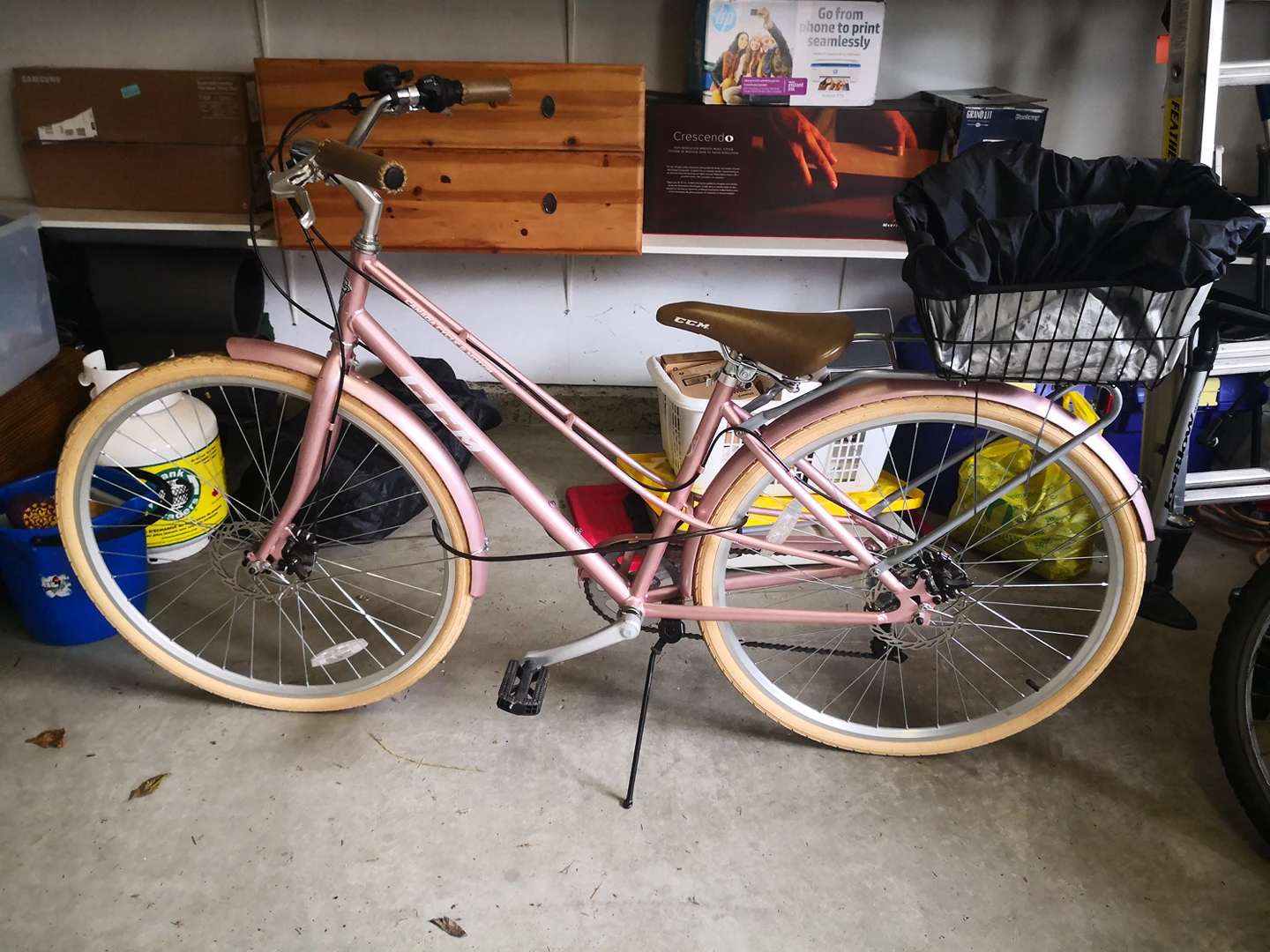 CCM Prague Women's Hybrid Bike 7 Speed - photo 2