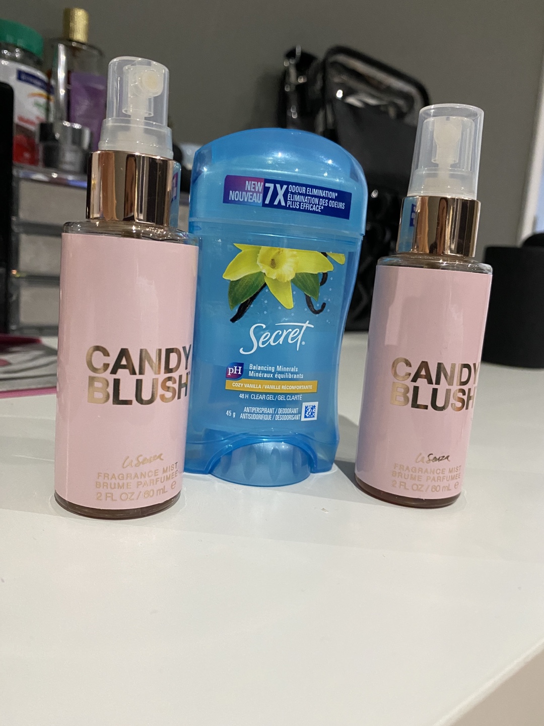 La senza body spray and secret gel deodarant thumbnail