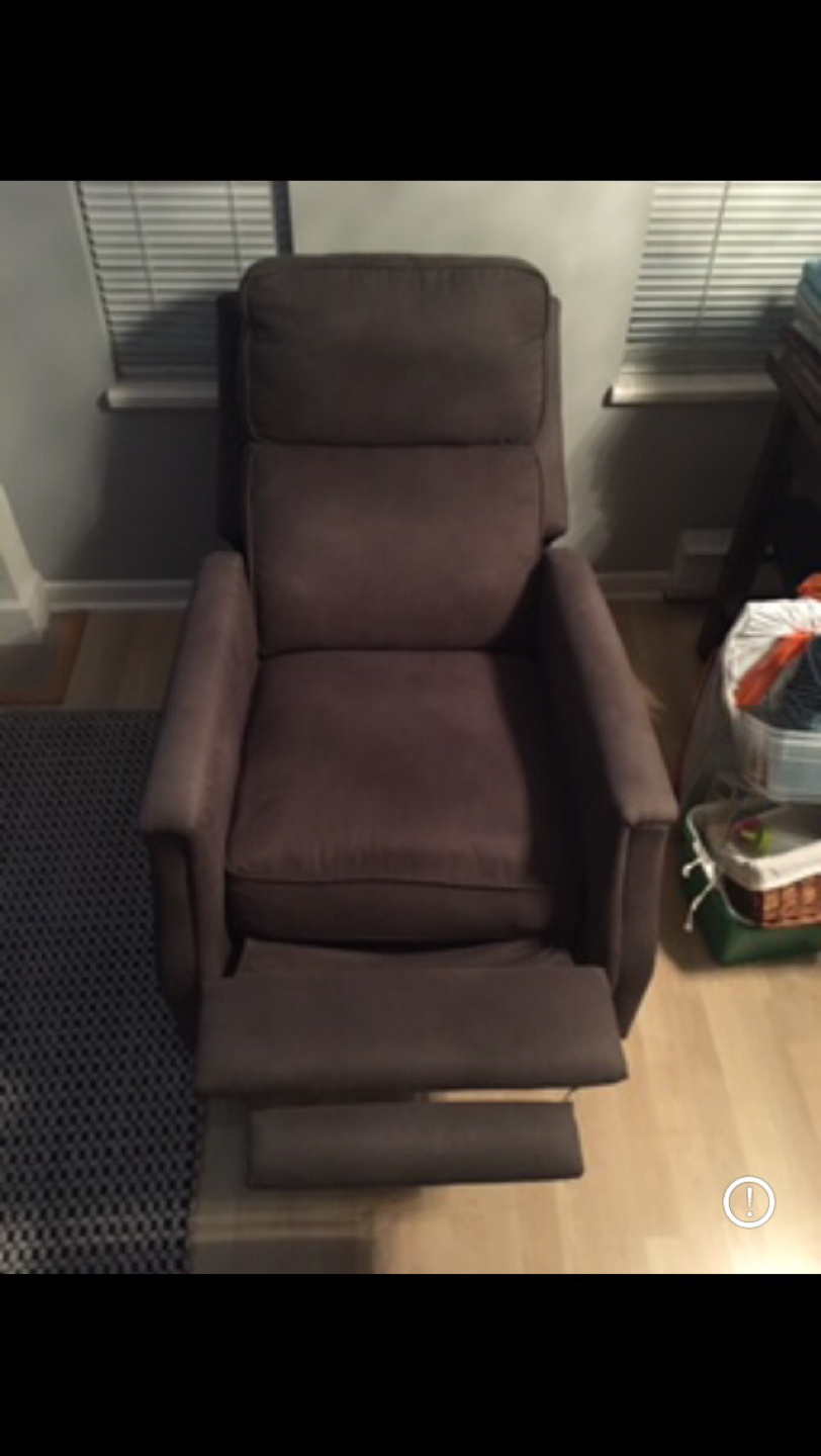 Grey Recliner Chair - photo 4