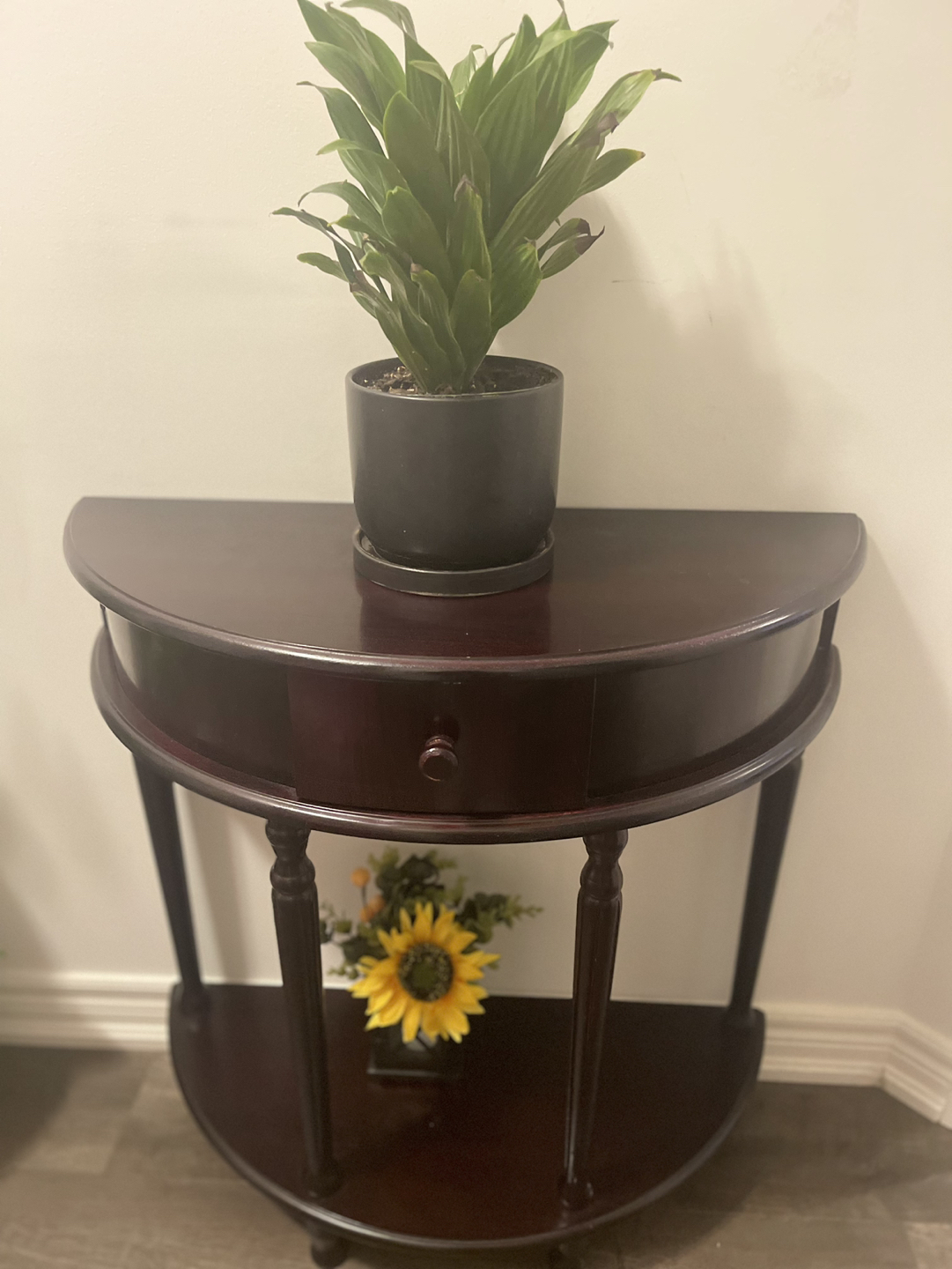 Half moon table