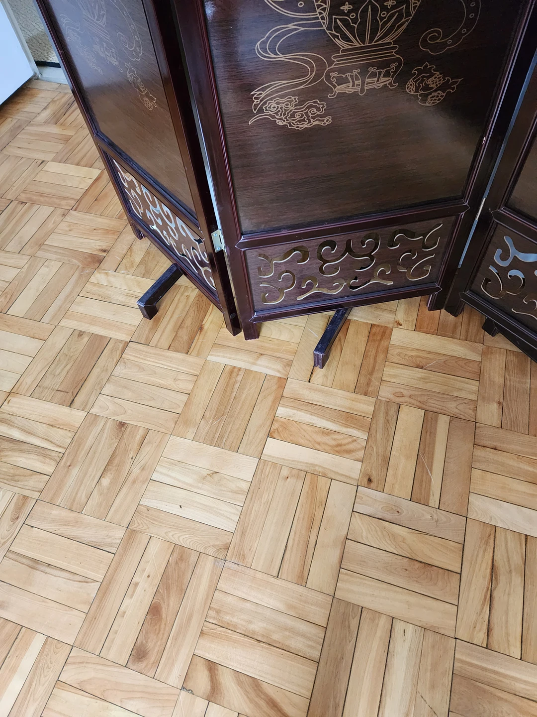 room divider image indicator(3)