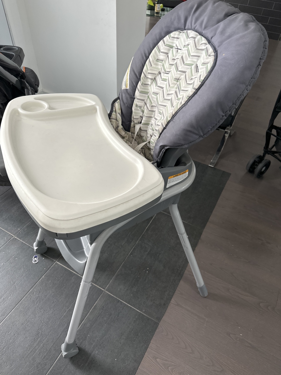 GRACO high chair - photo 2