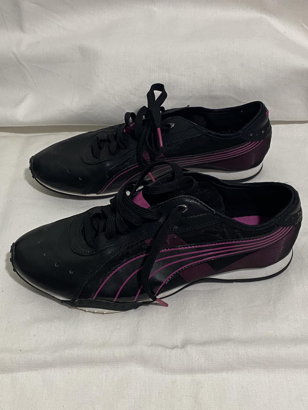 Puma Sneakers Runners Black Size 9 image indicator(2)