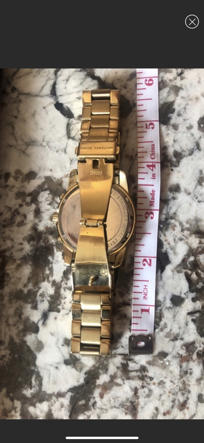 Michael Kors Women's Mercer Gold Stainless-Steel Quartz Watch image indicator(8)