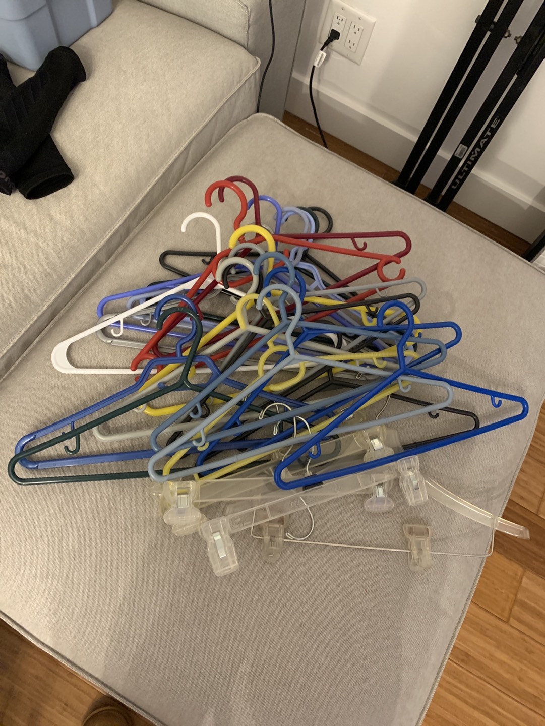 Hangers thumbnail