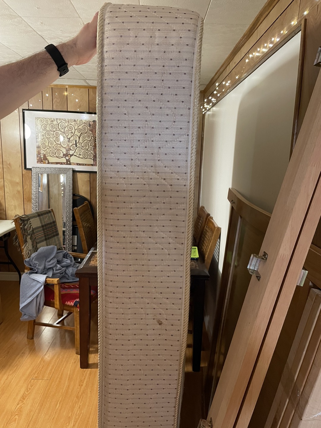 Queen Size Mattress & Queen Bed Frame - photo 3