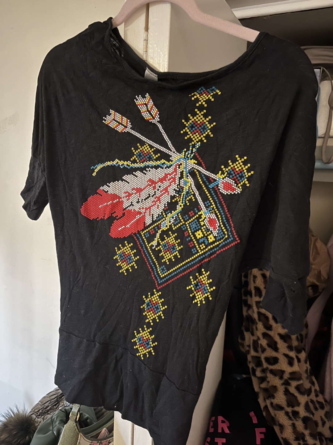 Four quarter top with pretty print thumbnail