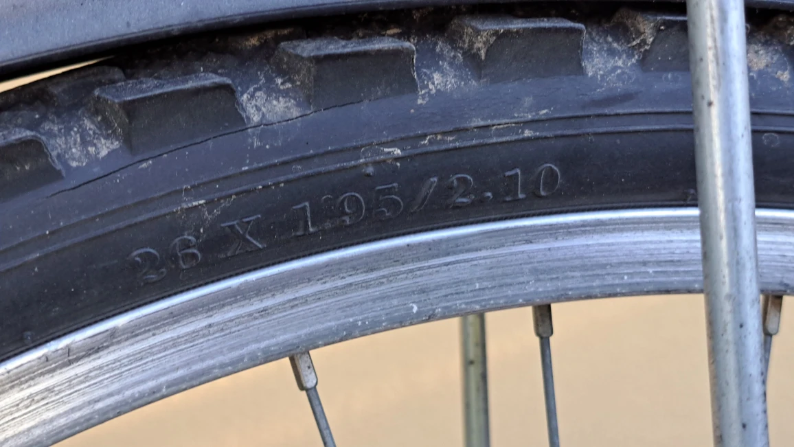 Raleigh Rocky Red Bike image indicator(5)