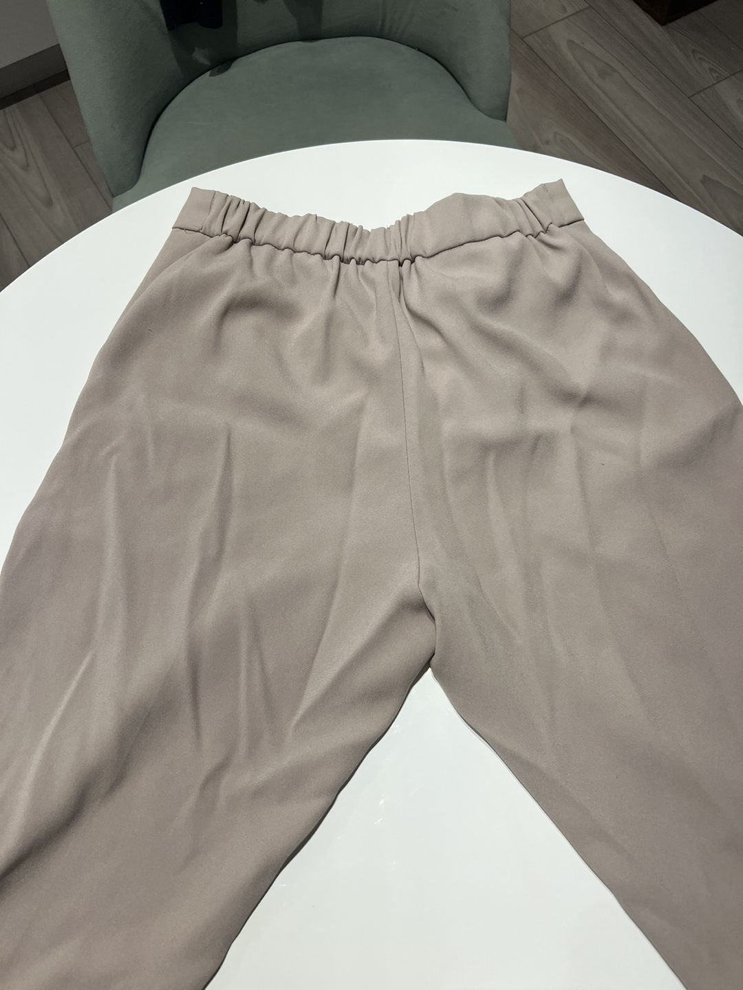 Babaton pants size 6 image indicator(5)