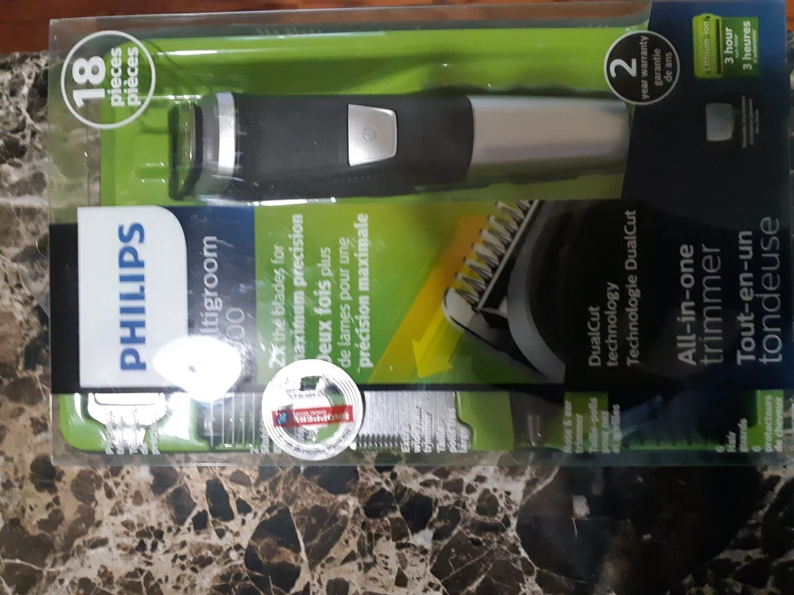 Phillips Multigroom series 5000 thumbnail