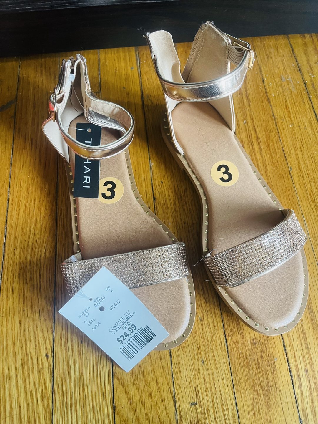 Tahari sandals