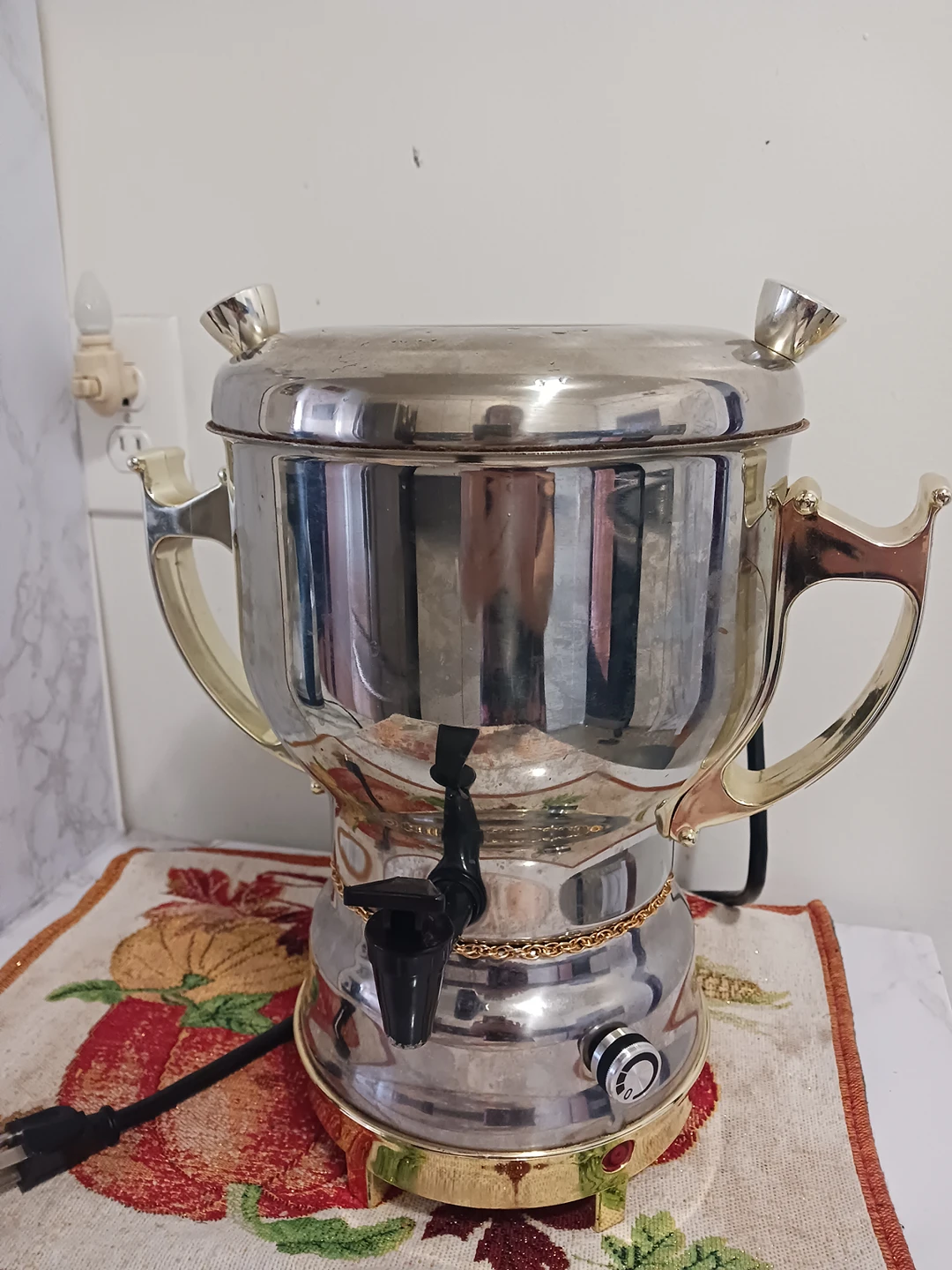 Iranian samavar tea maker $100 image indicator(5)