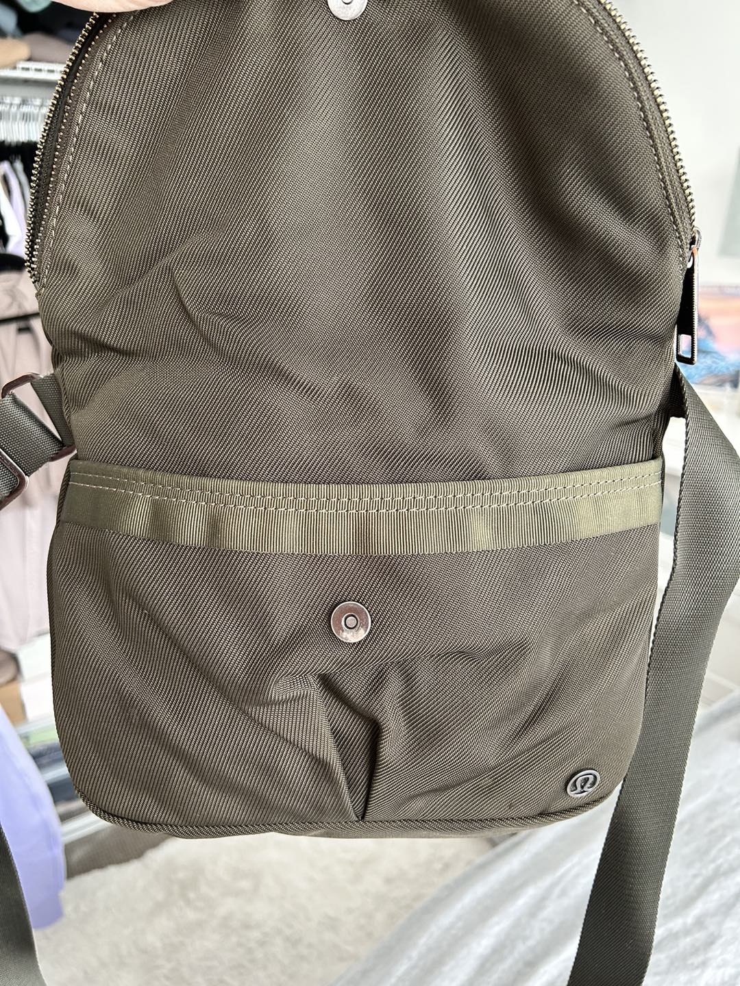 Lululemon crossbody bag - photo 3