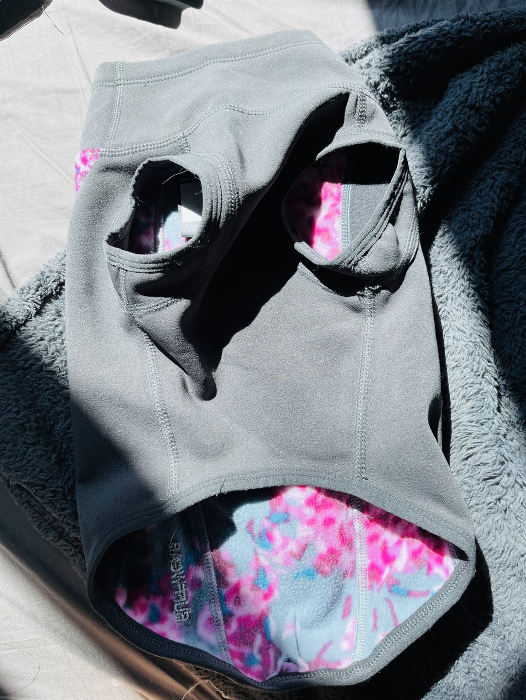 New M size clothes for dog image indicator(2)