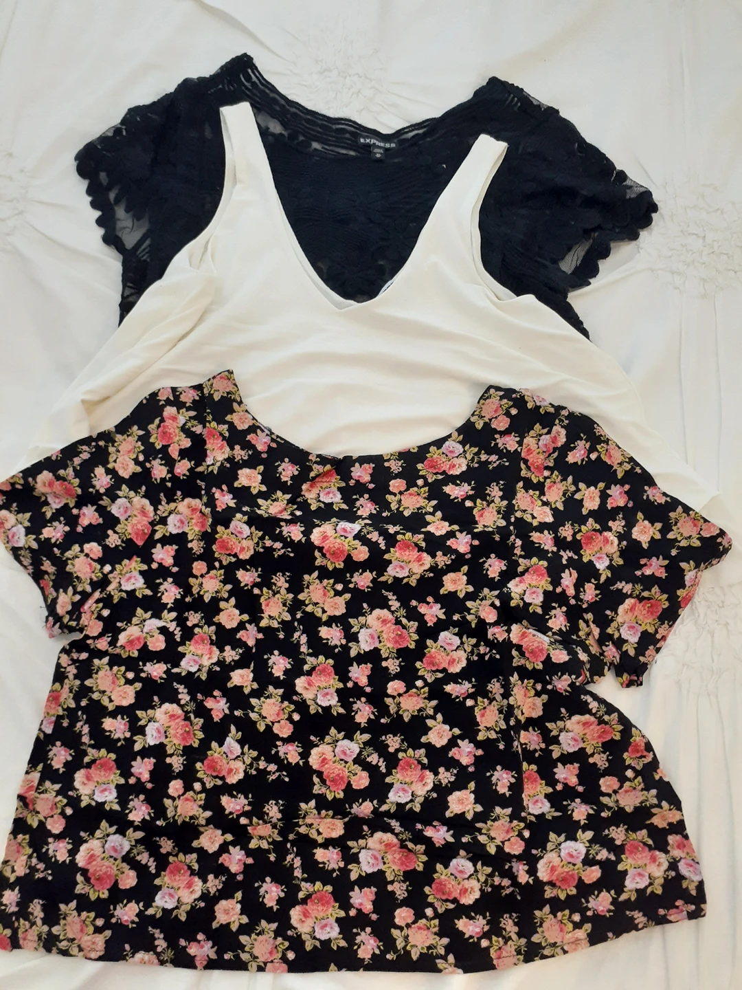 [SIZE XS-S] Cute Cropped Summer Tops thumbnail